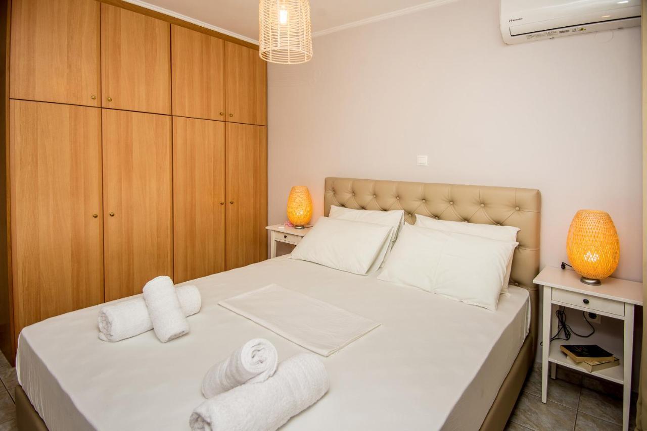 Elena'S Apartment 3 阿尔戈斯托利翁 外观 照片