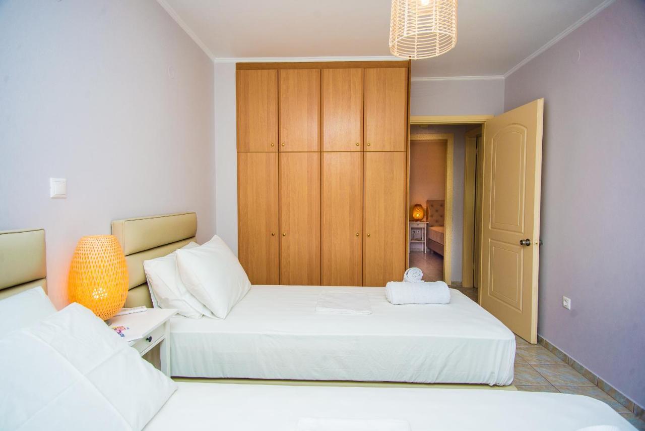 Elena'S Apartment 3 阿尔戈斯托利翁 外观 照片